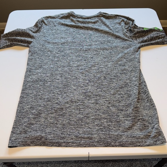 Oakley Gray Long Sleeve Tee with Green Accents - Picture 6 of 6